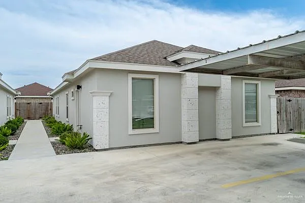 1009 W La Pointe Ave - Photo 4